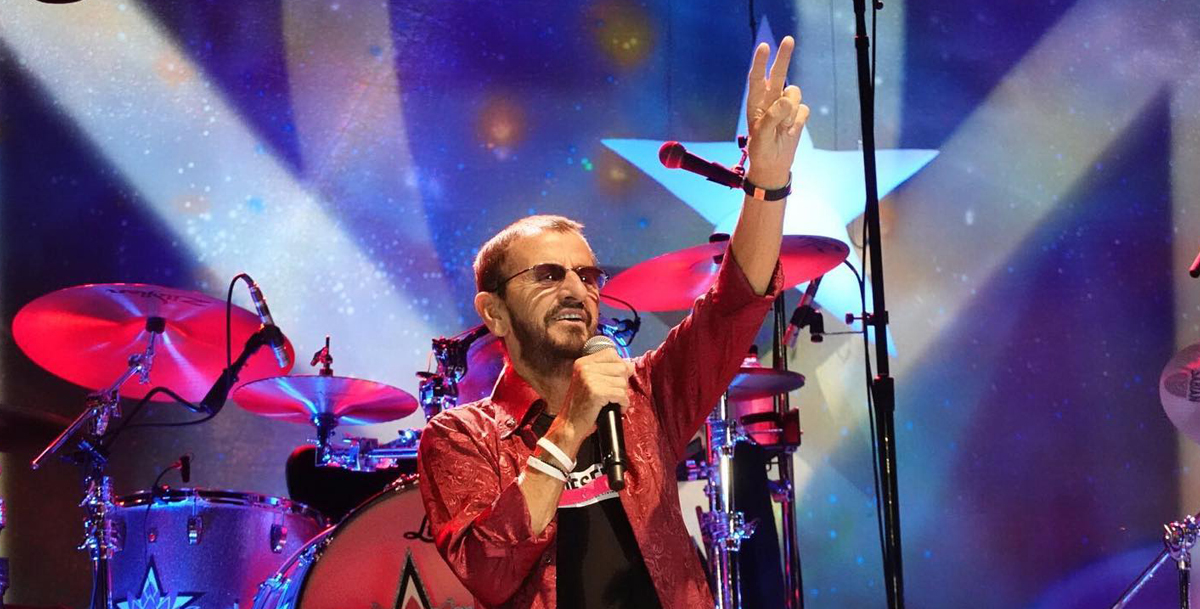 Ringo Starr da positivo a Covid-19 en plena gira