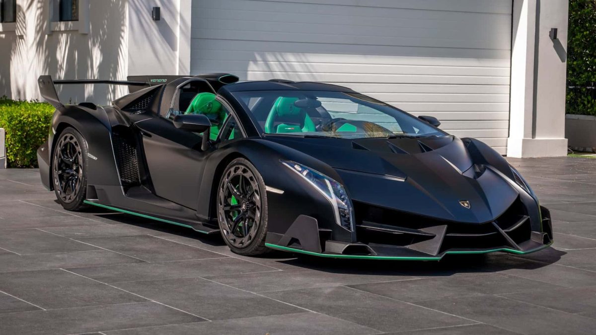 Luxury on Wheels: The Exotic Cars Dominating Miami Streets