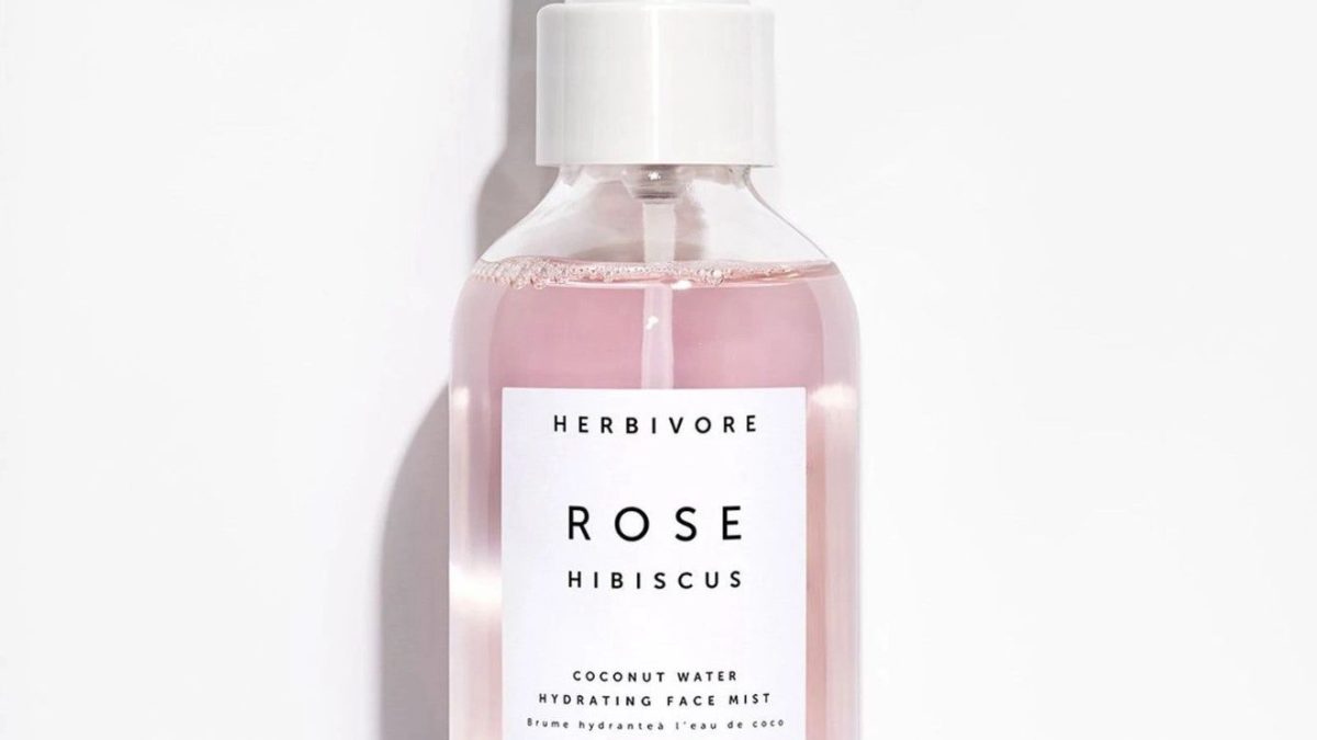 Mineral Spray: The Silent Step in the Beauty Routine Everyone’s Using in Miami
