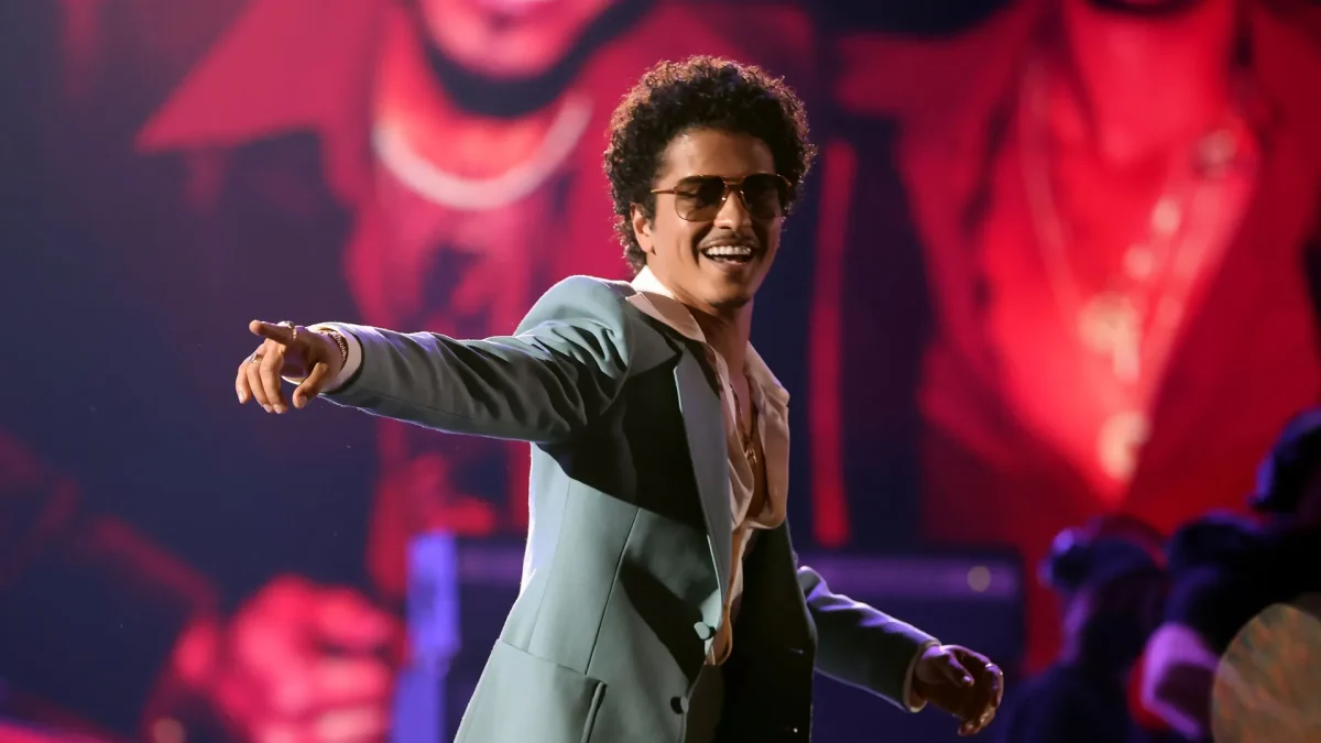 Bruno Mars regresa a México con The Romantic Tour este diciembre